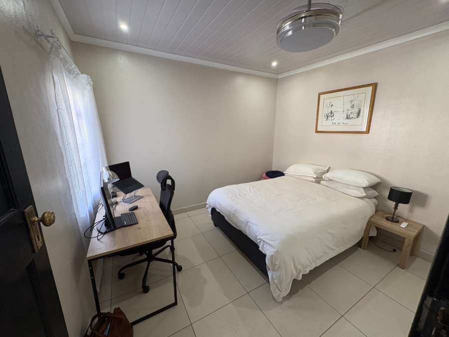 To Let 3 Bedroom Property for Rent in Rondebosch Western Cape